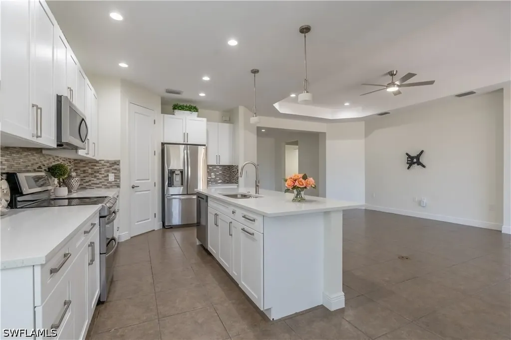 3549 Canopy Circle Naples FL 34120