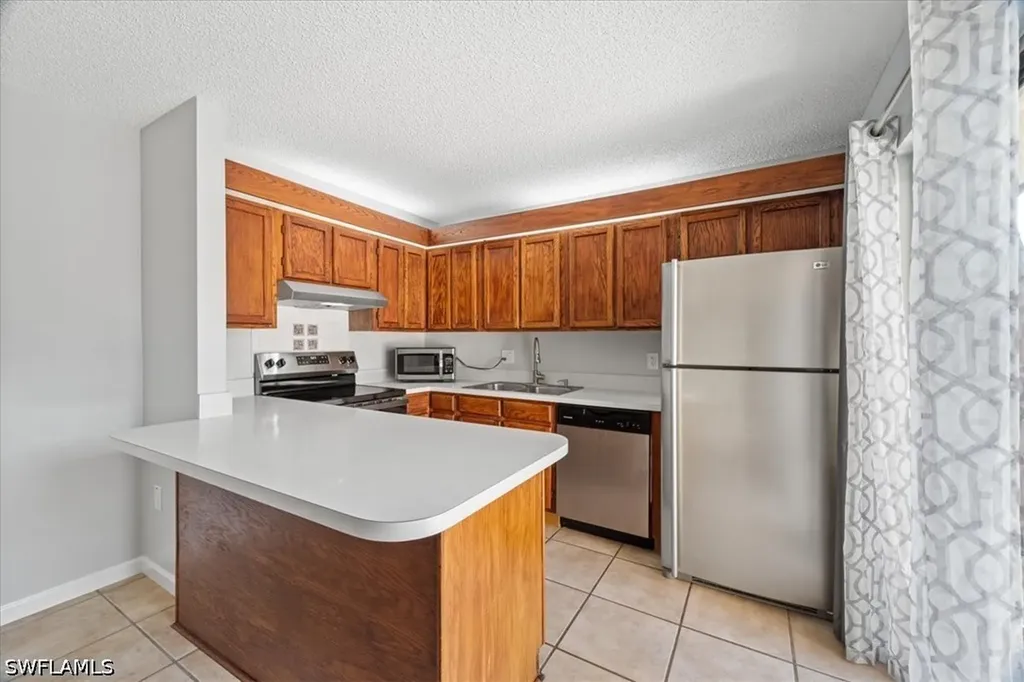 5212 Cedarbend Drive Fort Myers FL 33919