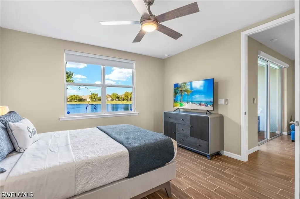 14644 Edgewater Circle Naples FL 34114