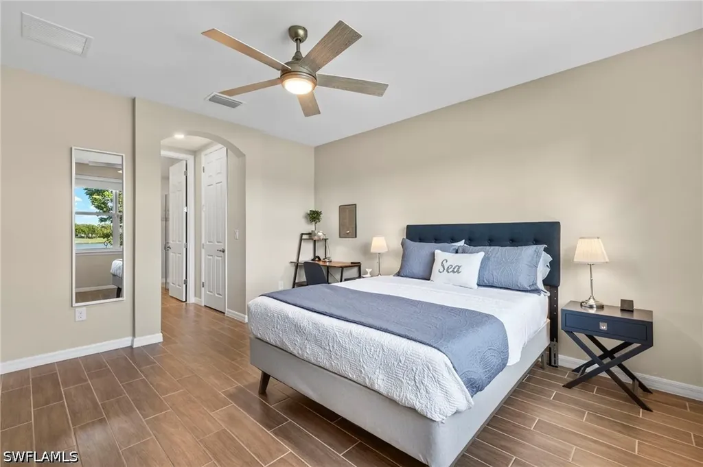 14644 Edgewater Circle Naples FL 34114