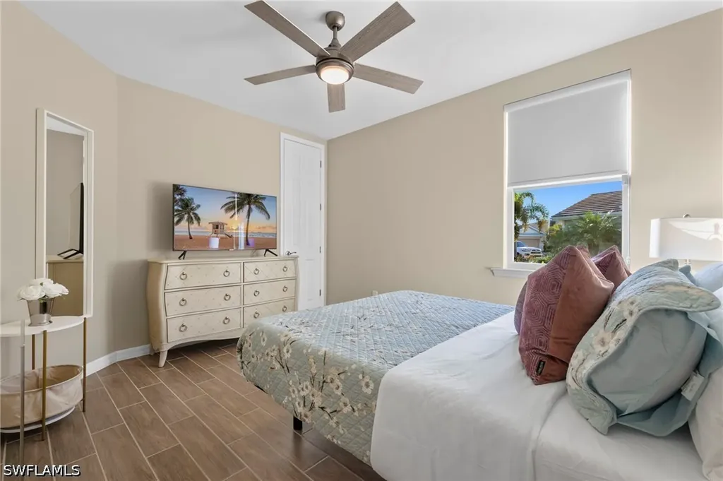 14644 Edgewater Circle Naples FL 34114