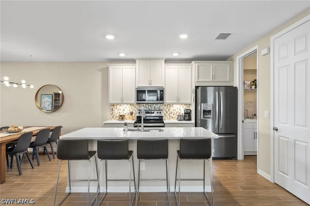 14644 Edgewater Circle Naples FL 34114