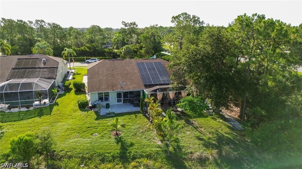 5205 Whitten Drive Naples FL 34104