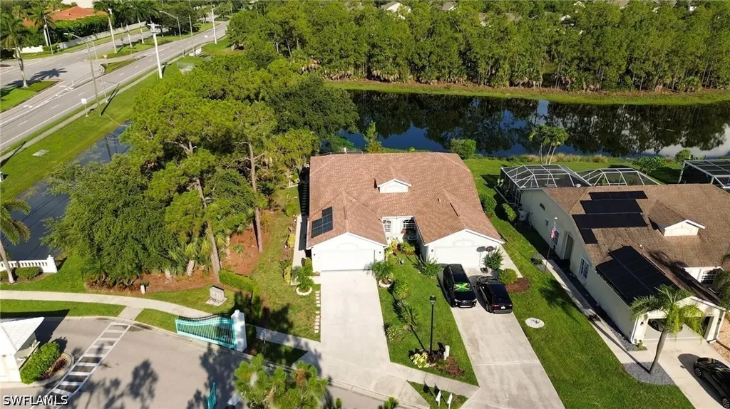 5205 Whitten Drive Naples FL 34104