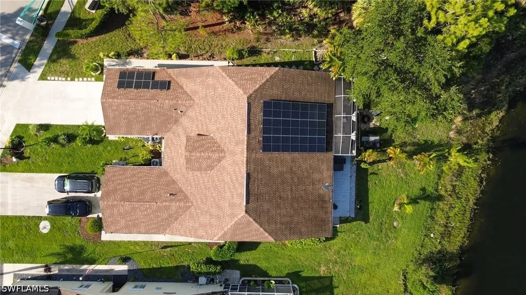 5205 Whitten Drive Naples FL 34104