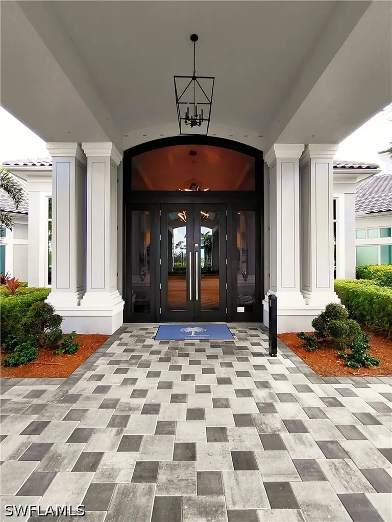 10125 Colonial Country Club Boulevard Fort Myers FL 33913