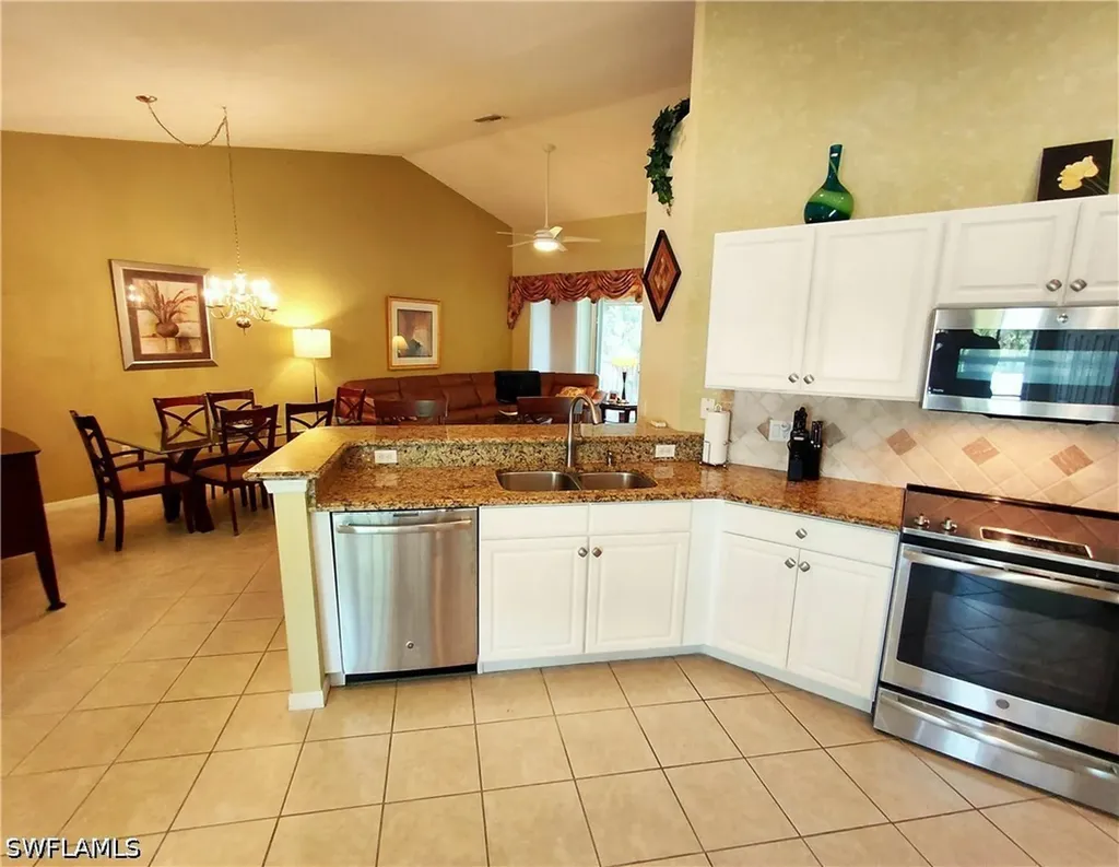 10125 Colonial Country Club Boulevard Fort Myers FL 33913