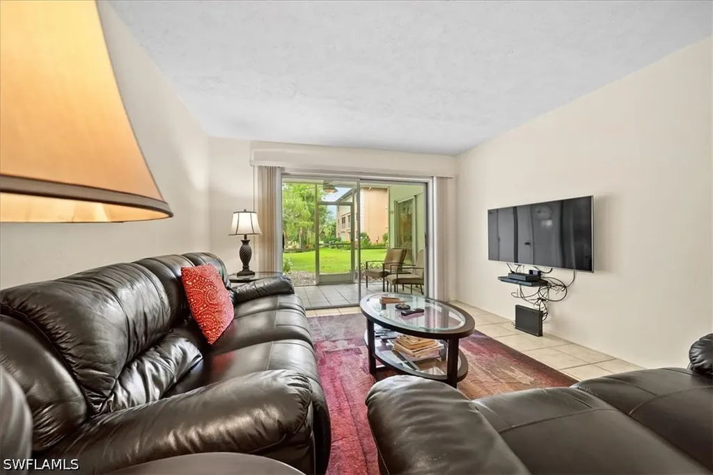 1001 Foxfire Lane Naples FL 34104