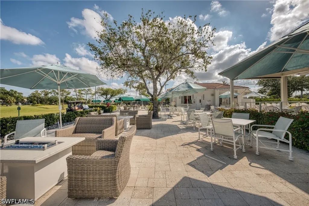 1001 Foxfire Lane Naples FL 34104