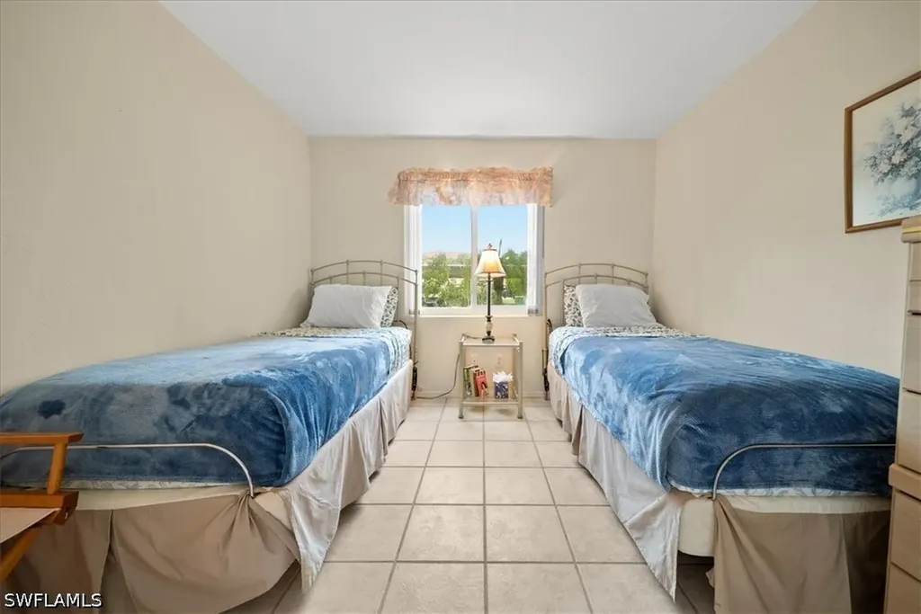 1001 Foxfire Lane Naples FL 34104