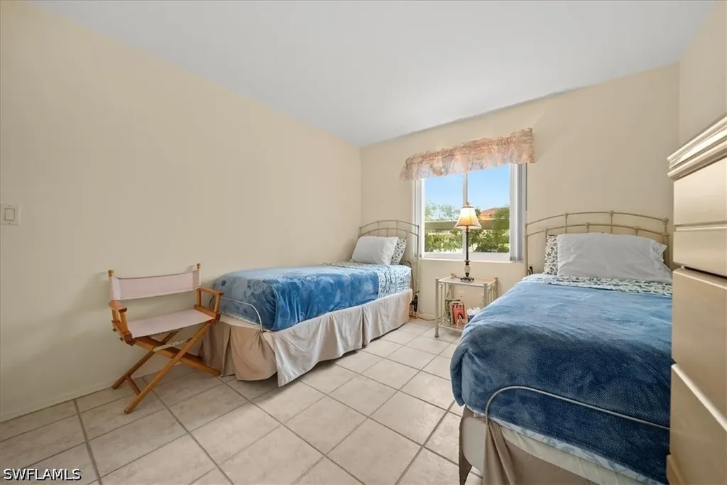 1001 Foxfire Lane Naples FL 34104