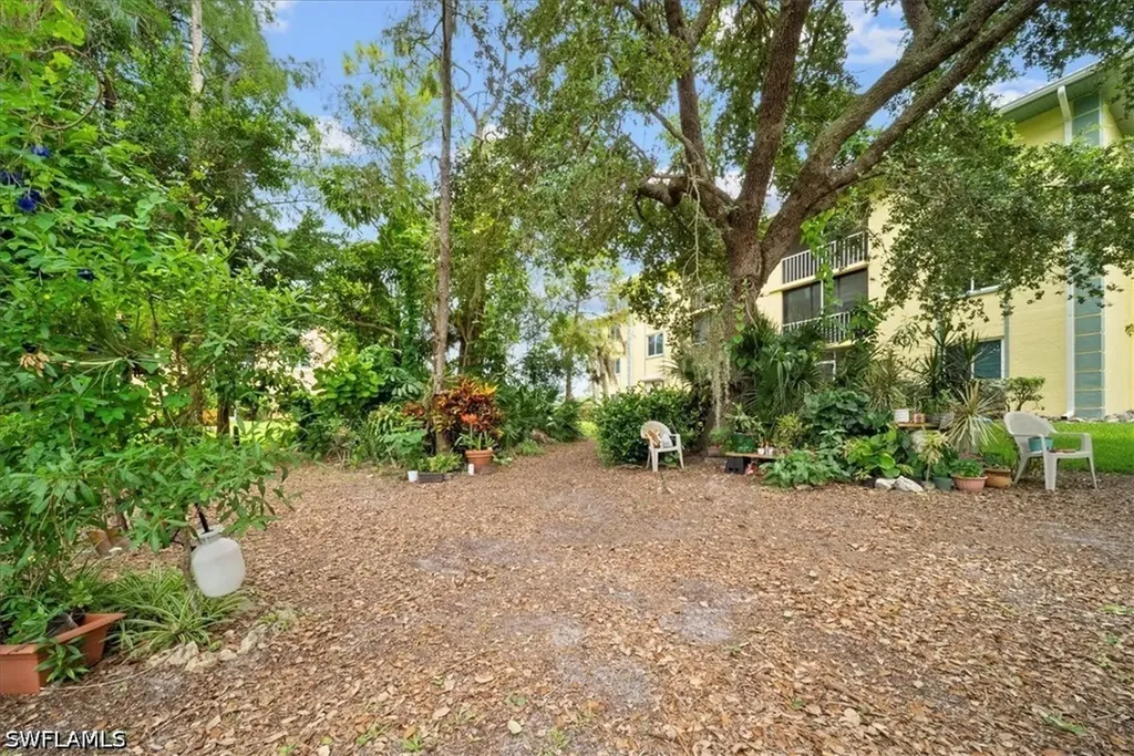 1001 Foxfire Lane Naples FL 34104