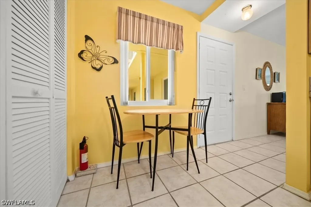 1001 Foxfire Lane Naples FL 34104