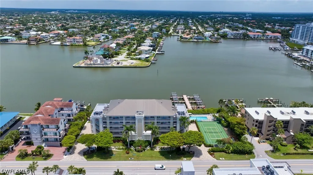 9380 Gulf Shore Drive Naples FL 34108