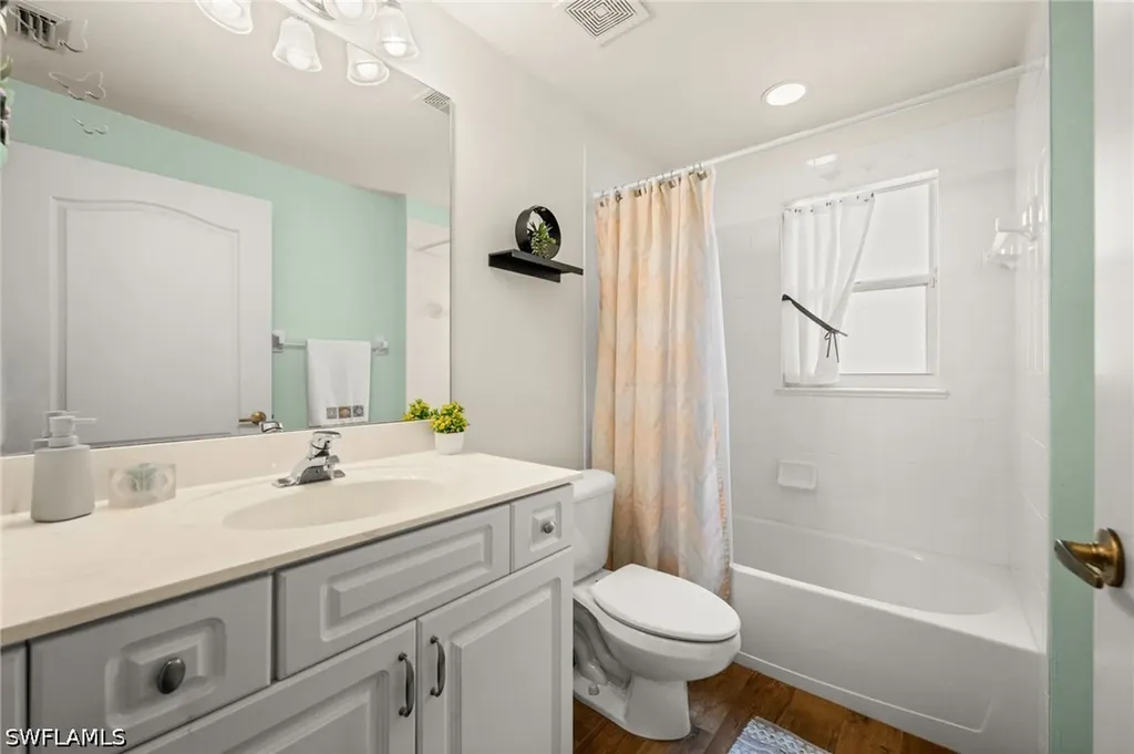 8167 Ibis Cove Circle Naples FL 34119