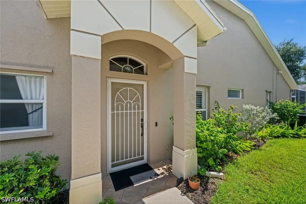 8167 Ibis Cove Circle Naples FL 34119