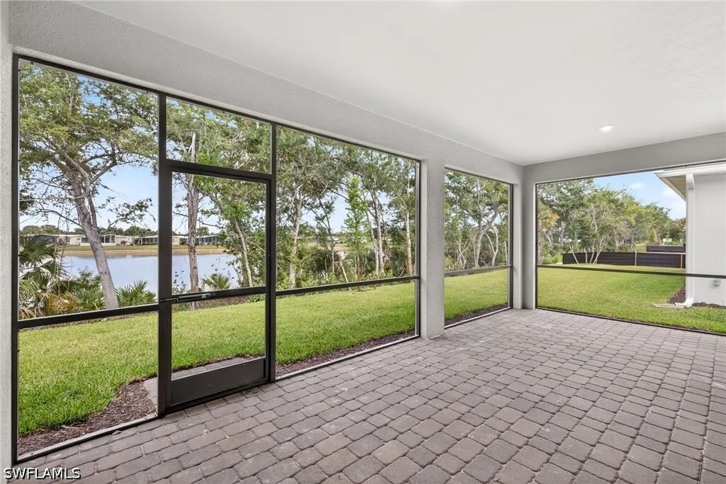1829 Summerlit Avenue Naples FL 34114
