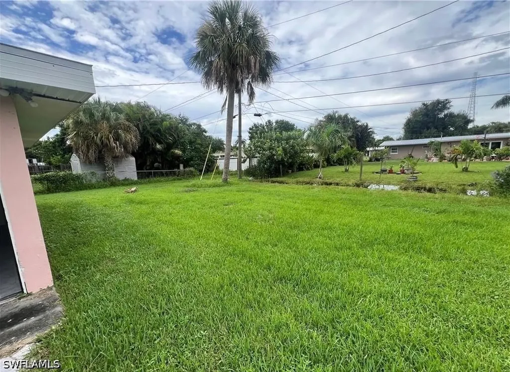 160 Brooks Road North Fort Myers FL 33917