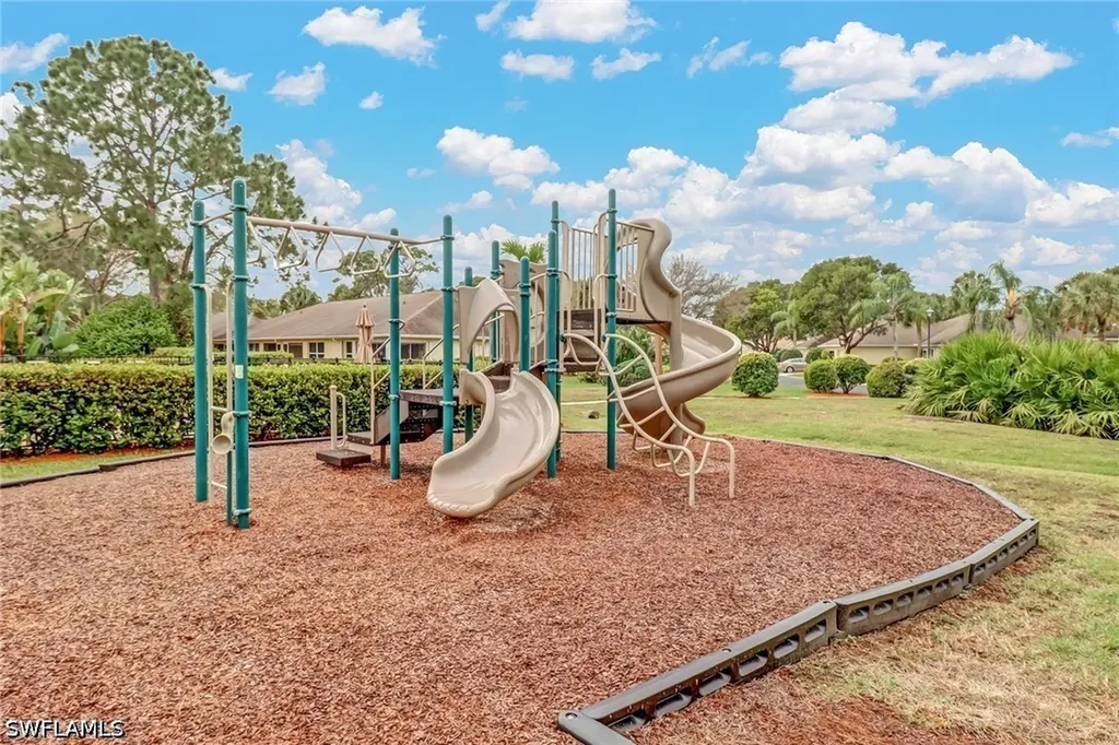 3180 Seasons Way Estero FL 33928