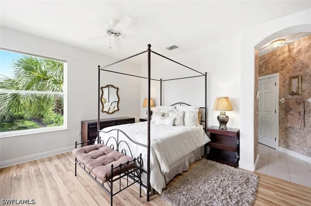 4825 Shinnecock Hills Court Naples FL 34112