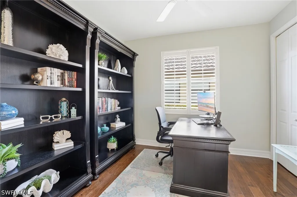 3054 Aviamar Circle Naples FL 34114