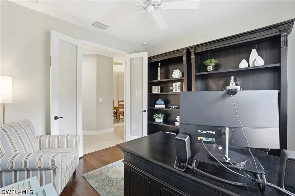 3054 Aviamar Circle Naples FL 34114
