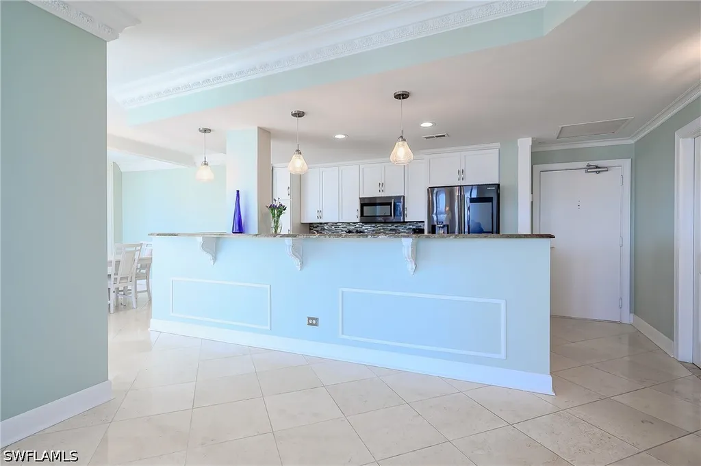 4001 Gulf Shore Boulevard N Naples FL 34103