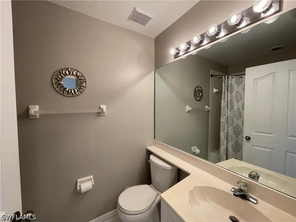 9009 Michael Circle Naples FL 34113