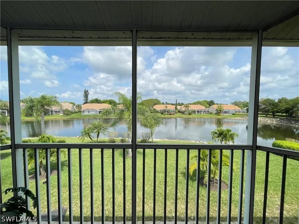 9009 Michael Circle Naples FL 34113