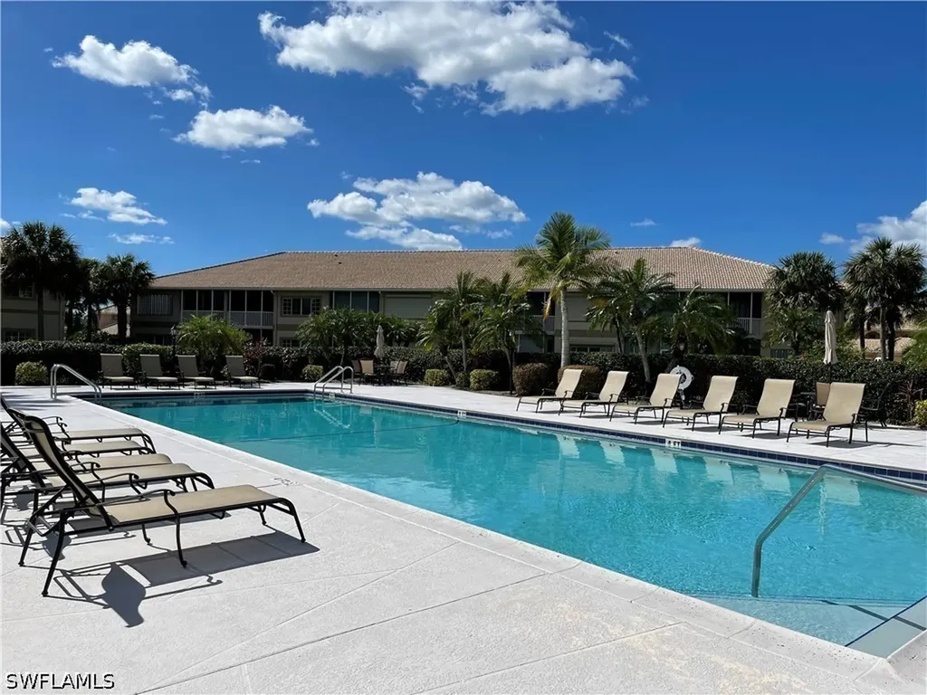 9009 Michael Circle Naples FL 34113