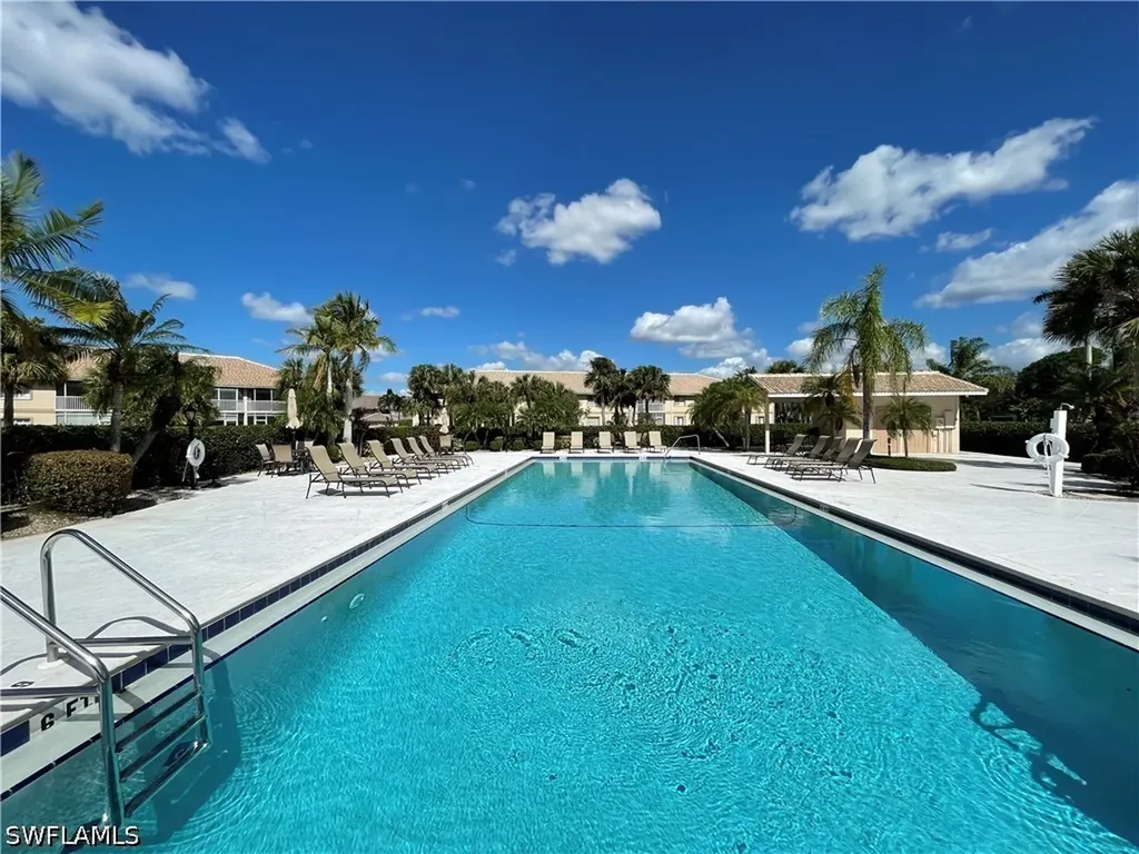 9009 Michael Circle Naples FL 34113