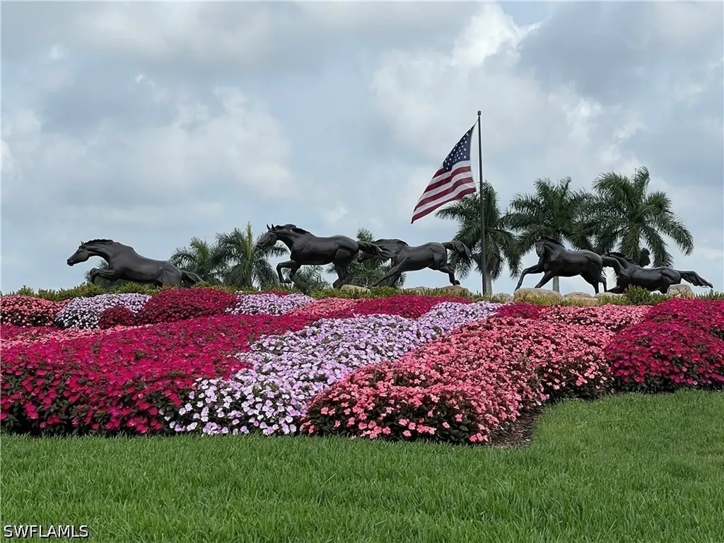9009 Michael Circle Naples FL 34113