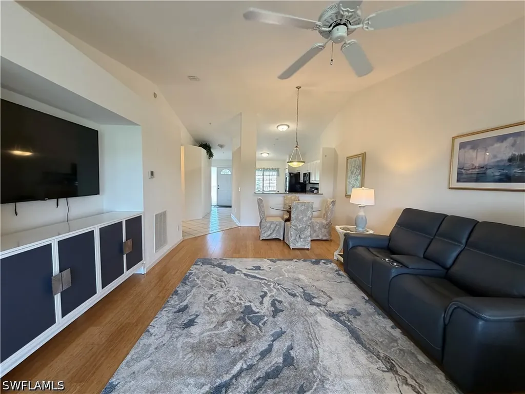 9009 Michael Circle Naples FL 34113
