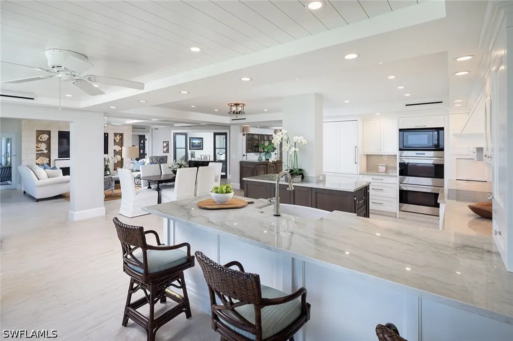 1285 Gulf Shore Boulevard N Naples FL 34102