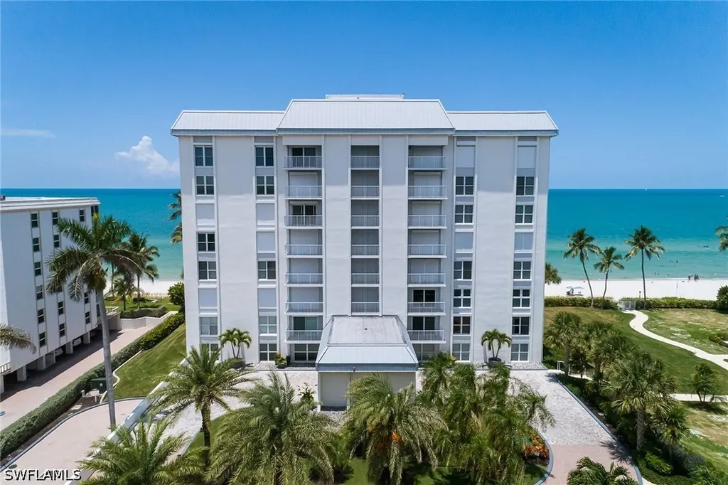 1285 Gulf Shore Boulevard N Naples FL 34102