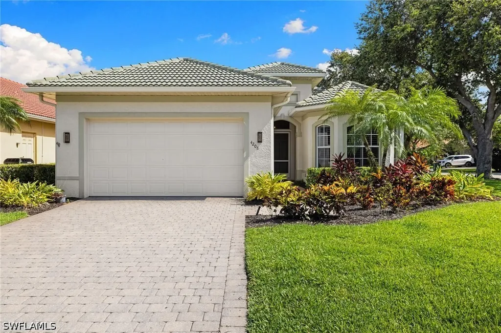 4208 Hampton Lane Naples FL 34119