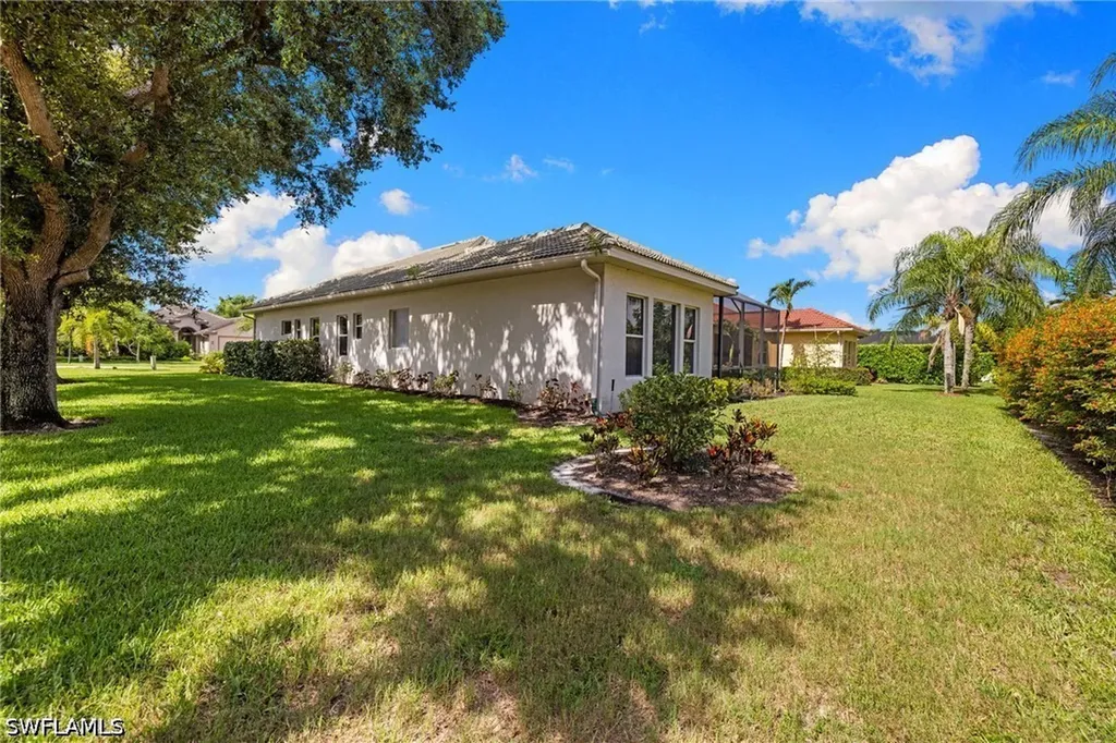 4208 Hampton Lane Naples FL 34119