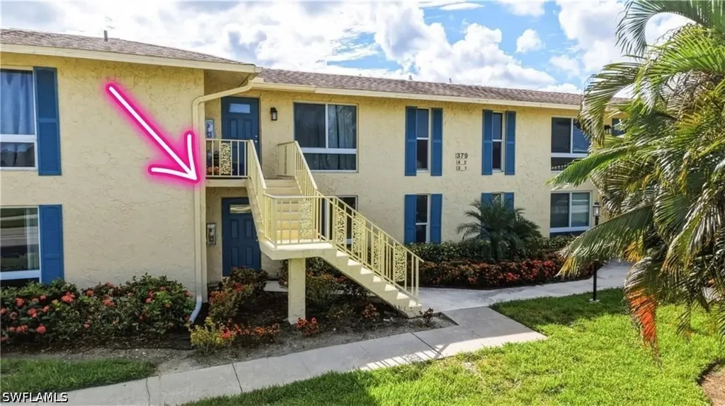 Naples FL, 379 Palm Drive, Unit 3
