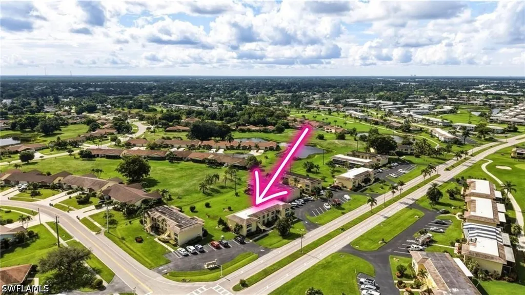 379 Palm Drive Naples FL 34112