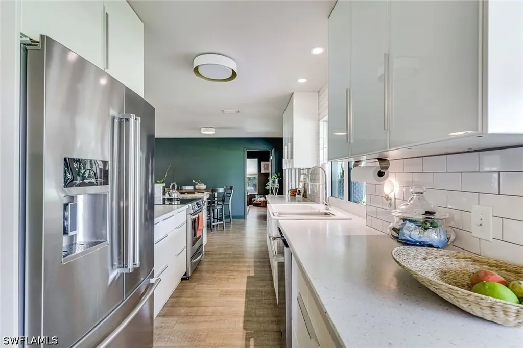 4333 Beechwood Lake Drive Naples FL 34112