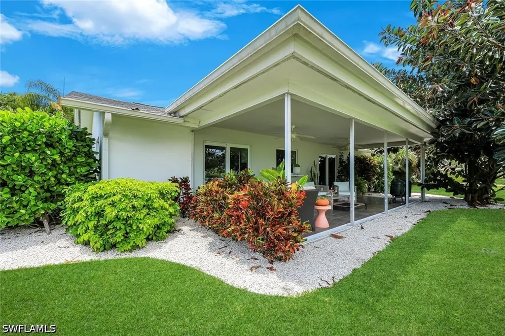 4333 Beechwood Lake Drive Naples FL 34112