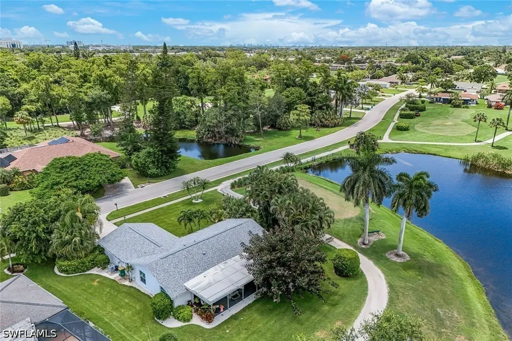 4333 Beechwood Lake Drive Naples FL 34112