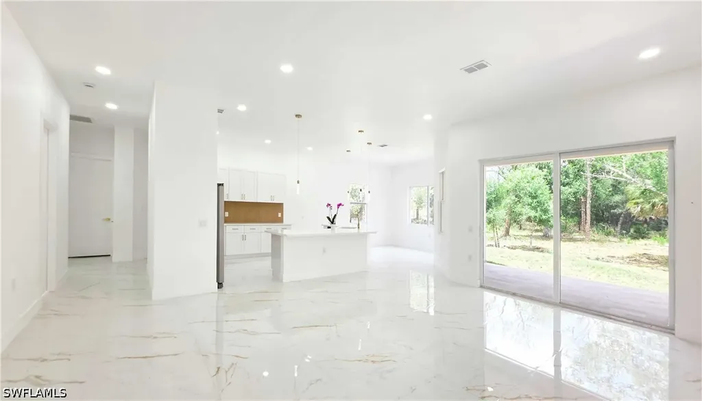 133 Hunting Club Avenue Clewiston FL 33440