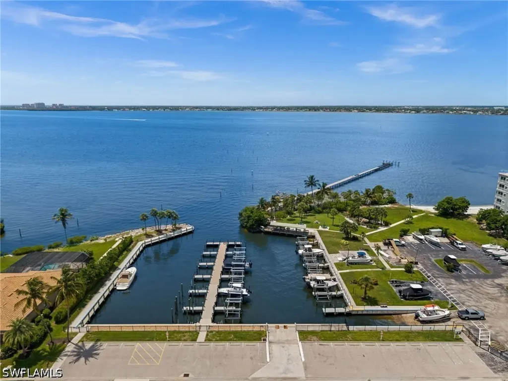 15121 Laguna Drive Fort Myers FL 33908