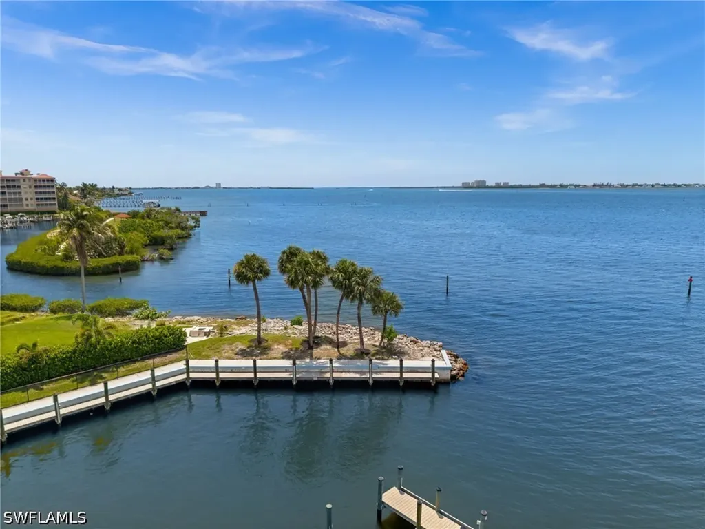 15121 Laguna Drive Fort Myers FL 33908