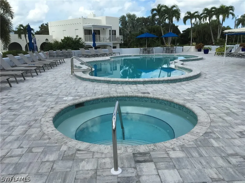 3321 Olympic Drive Naples FL 34105