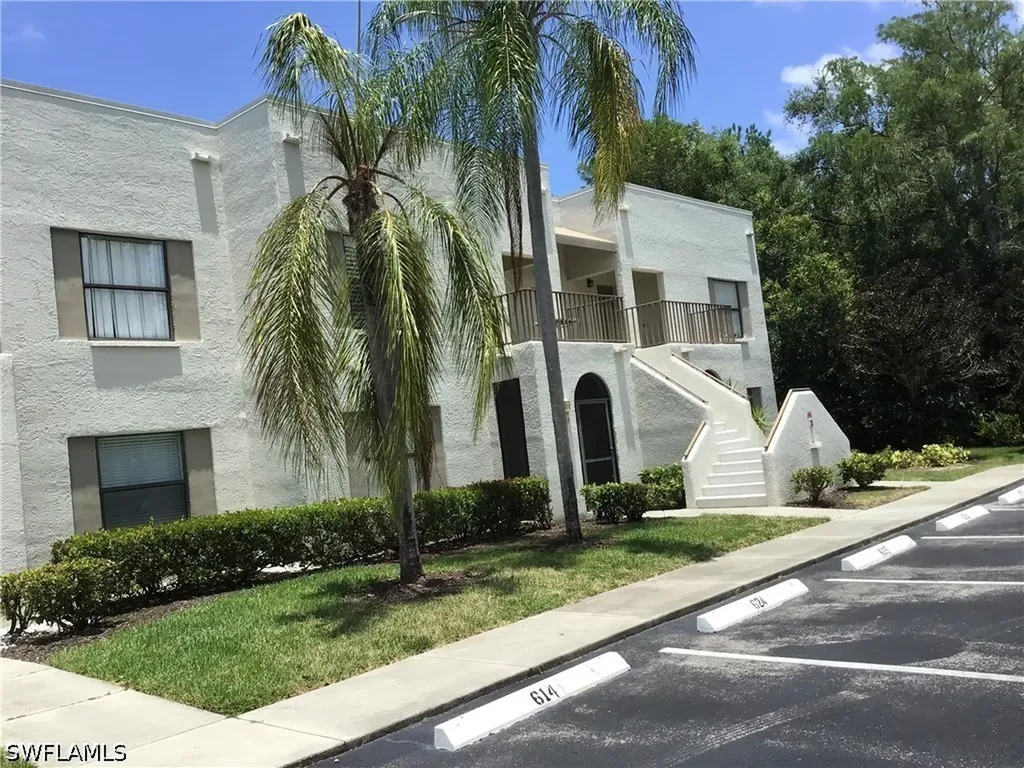3321 Olympic Drive Naples FL 34105
