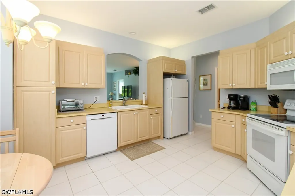 5964 Sand Wedge Lane Naples FL 34110