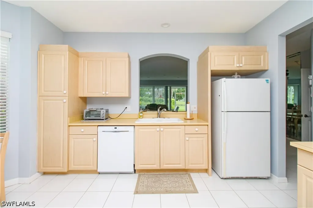 5964 Sand Wedge Lane Naples FL 34110