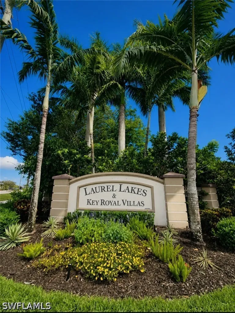 Naples FL, 8284 Key Royal Circle, Unit 1312